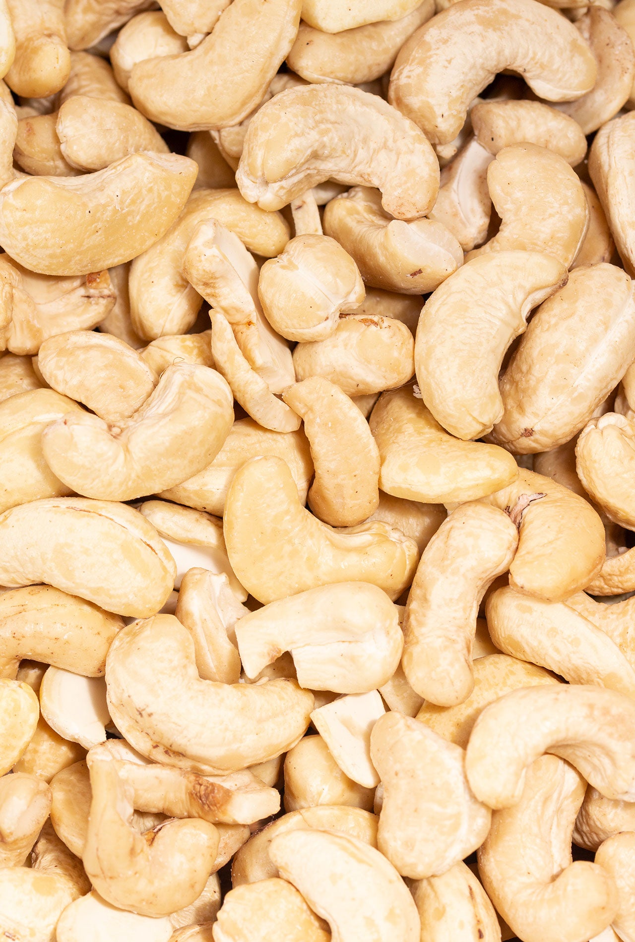 Raw cashew